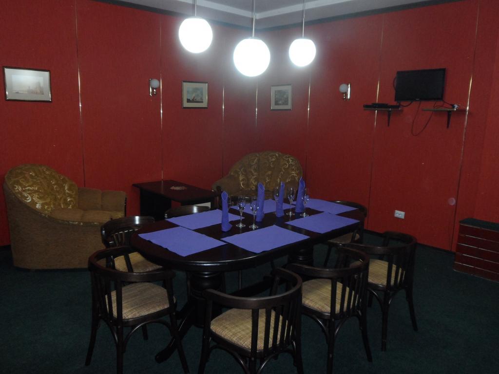 Edinet Florentina Hotel מראה חיצוני תמונה