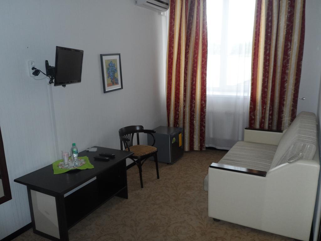 Edinet Florentina Hotel מראה חיצוני תמונה